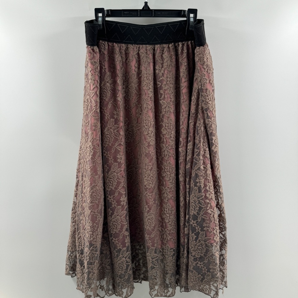 LuLaRoe Lola Skirt Brown Lace with Pink Peekaboo Lining Size Large